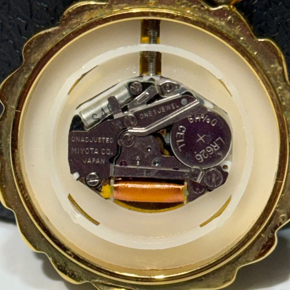 MJ Hummel Spring Dance Pendant Watch Gruen Gold Tone Roman Numeral 276-2035